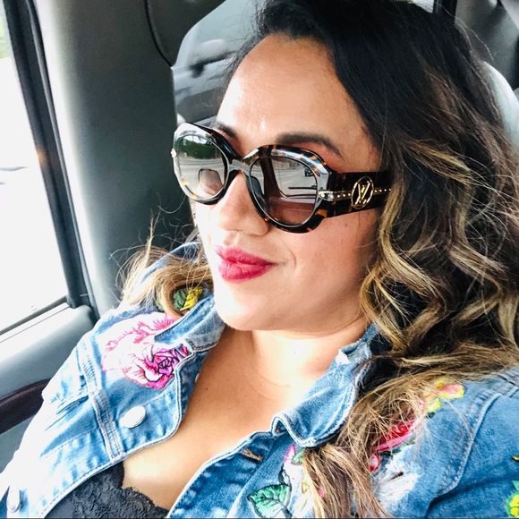 Hello I’m Arianna but my friends call me A… - Picture 9 of 16